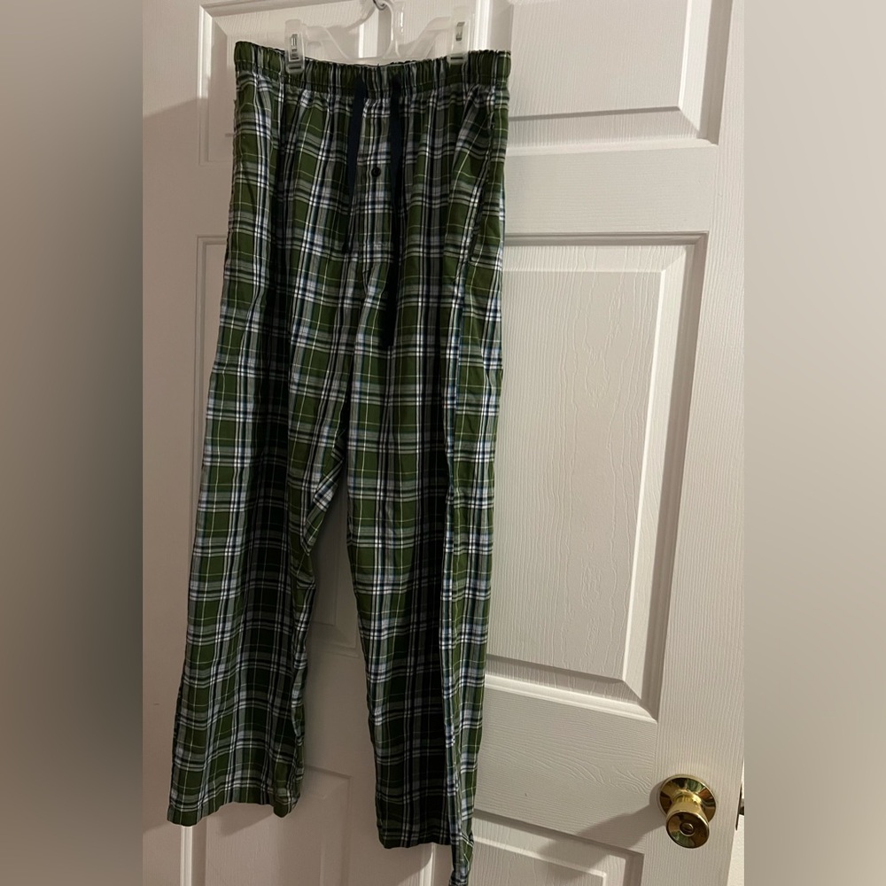 Hanes Plaid Pajama Pants ✨Free with Purchase✨